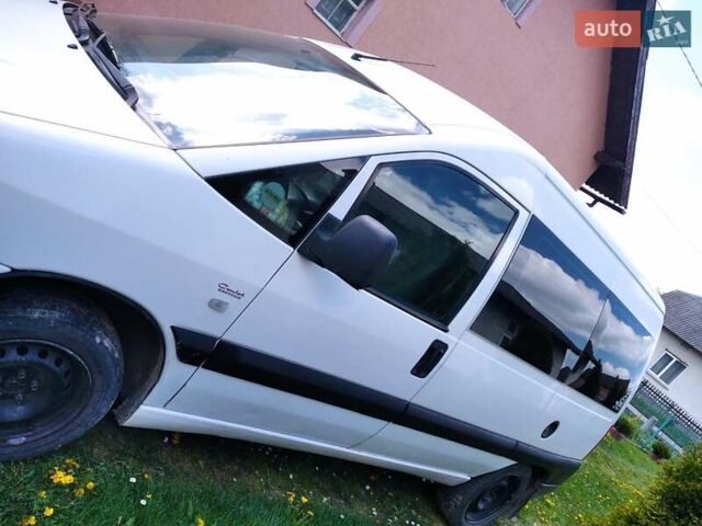 Белый Ситроен Jumpy, объемом двигателя 1.9 л и пробегом 300 тыс. км за 4350 $, фото 3 на Automoto.ua