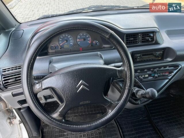 Белый Ситроен Jumpy, объемом двигателя 2 л и пробегом 300 тыс. км за 4650 $, фото 33 на Automoto.ua