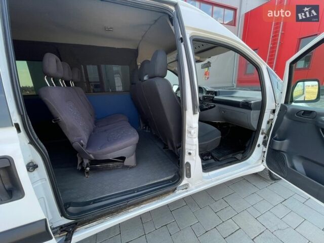 Белый Ситроен Jumpy, объемом двигателя 2 л и пробегом 300 тыс. км за 4650 $, фото 31 на Automoto.ua