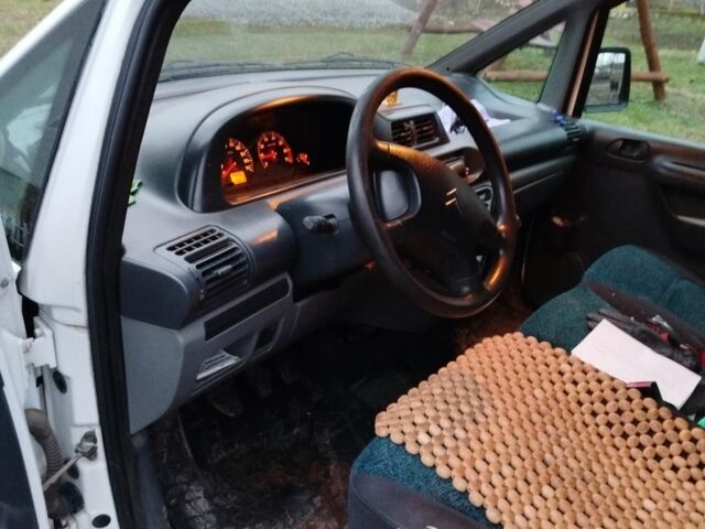 Білий Сітроен Jumpy, об'ємом двигуна 2 л та пробігом 350 тис. км за 4200 $, фото 1 на Automoto.ua