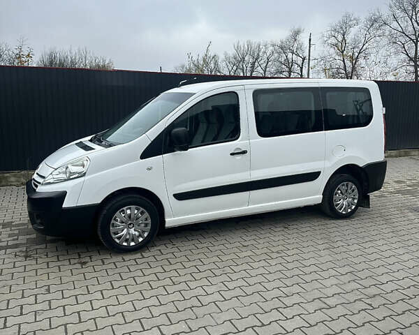 Білий Сітроен Jumpy, об'ємом двигуна 1.56 л та пробігом 324 тис. км за 6200 $, фото 1 на Automoto.ua