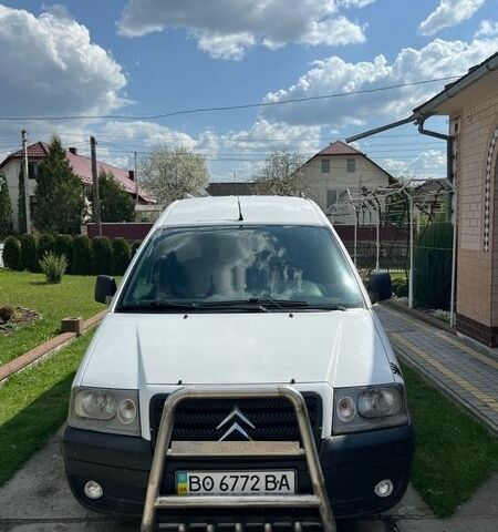 Белый Ситроен Jumpy, объемом двигателя 2 л и пробегом 181 тыс. км за 4600 $, фото 9 на Automoto.ua