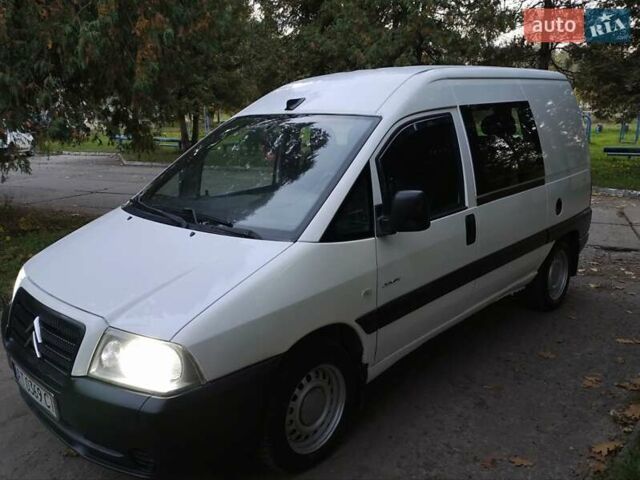 Ситроен Jumpy 2006 в Надворной на Automoto.ua Белый Ситроен Jumpy, объемом двигателя 2 л и пробегом 282 тыс. км за 4149 $, фото 9 на Automoto.ua