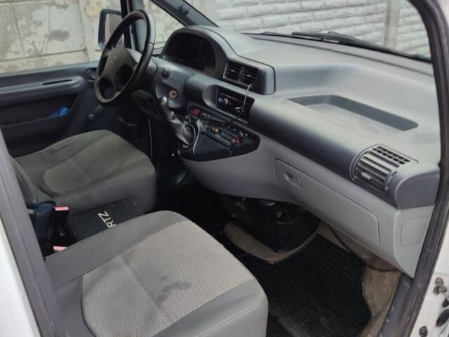 Белый Ситроен Jumpy, объемом двигателя 0 л и пробегом 533 тыс. км за 2800 $, фото 3 на Automoto.ua