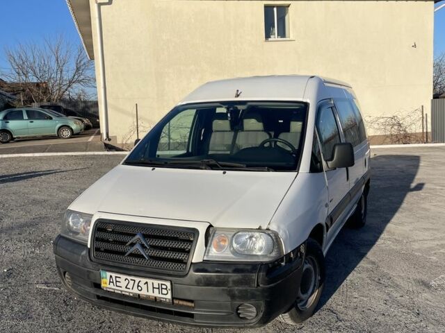 Белый Ситроен Jumpy, объемом двигателя 1.9 л и пробегом 230 тыс. км за 3200 $, фото 1 на Automoto.ua