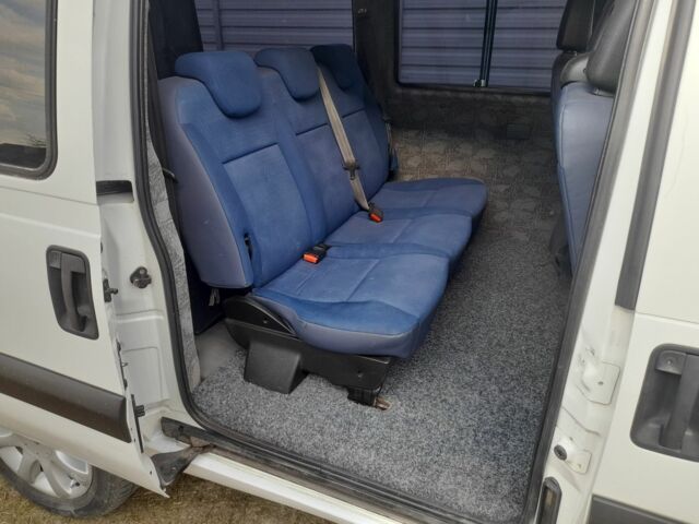 Белый Ситроен Jumpy, объемом двигателя 2 л и пробегом 302 тыс. км за 4500 $, фото 3 на Automoto.ua