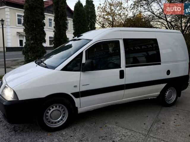 Сітроен Jumpy 2006 у Надворной на Automoto.ua Білий Сітроен Jumpy, об'ємом двигуна 2 л та пробігом 282 тис. км за 4195 $, фото 4 на Automoto.ua