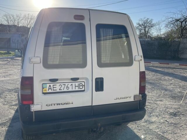 Белый Ситроен Jumpy, объемом двигателя 1.9 л и пробегом 230 тыс. км за 3200 $, фото 3 на Automoto.ua