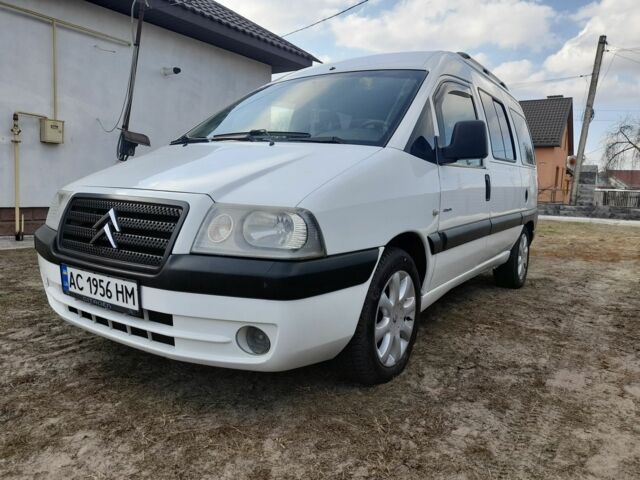 Белый Ситроен Jumpy, объемом двигателя 2 л и пробегом 302 тыс. км за 4500 $, фото 1 на Automoto.ua
