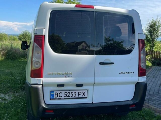 Белый Ситроен Jumpy, объемом двигателя 1.56 л и пробегом 268 тыс. км за 5999 $, фото 3 на Automoto.ua