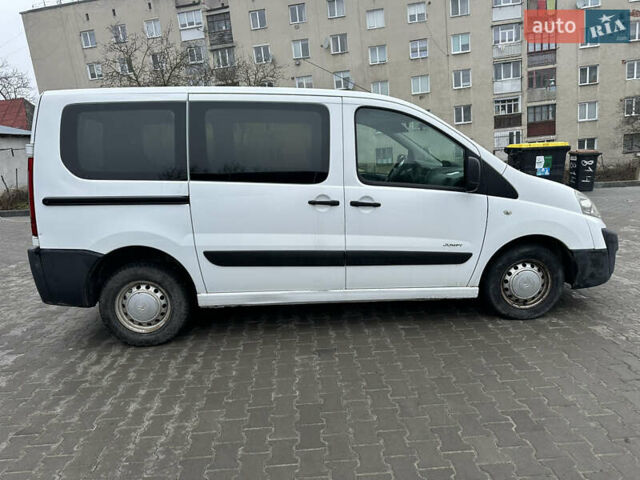 Белый Ситроен Jumpy, объемом двигателя 1.6 л и пробегом 205 тыс. км за 6050 $, фото 7 на Automoto.ua
