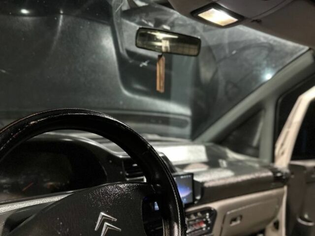 Белый Ситроен Jumpy, объемом двигателя 2 л и пробегом 3 тыс. км за 3000 $, фото 6 на Automoto.ua