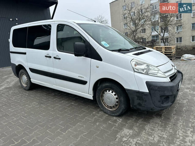 Белый Ситроен Jumpy, объемом двигателя 1.6 л и пробегом 205 тыс. км за 6050 $, фото 1 на Automoto.ua