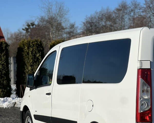 Белый Ситроен Jumpy, объемом двигателя 2 л и пробегом 341 тыс. км за 5399 $, фото 9 на Automoto.ua