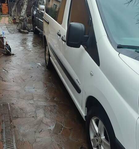 Білий Сітроен Jumpy, об'ємом двигуна 2 л та пробігом 443 тис. км за 6000 $, фото 1 на Automoto.ua