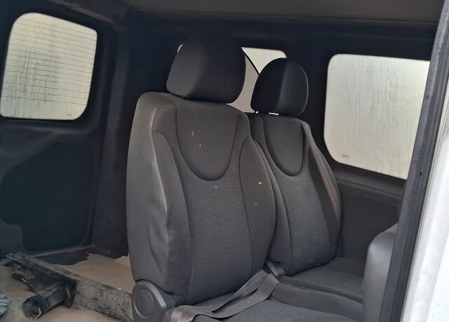 Белый Ситроен Jumpy, объемом двигателя 0 л и пробегом 330 тыс. км за 1300 $, фото 3 на Automoto.ua