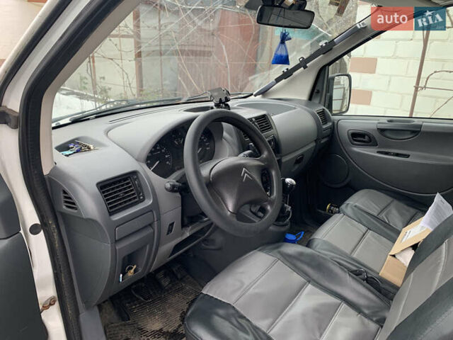 Белый Ситроен Jumpy, объемом двигателя 1.6 л и пробегом 240 тыс. км за 5700 $, фото 5 на Automoto.ua