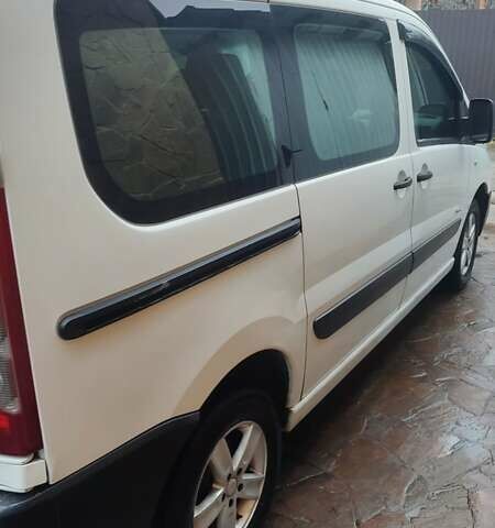 Білий Сітроен Jumpy, об'ємом двигуна 2 л та пробігом 443 тис. км за 6000 $, фото 2 на Automoto.ua