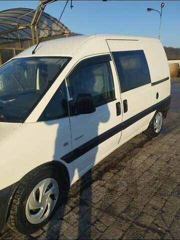 Белый Ситроен Jumpy, объемом двигателя 2 л и пробегом 380 тыс. км за 3800 $, фото 8 на Automoto.ua