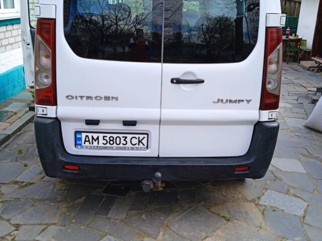 Белый Ситроен Jumpy, объемом двигателя 1.6 л и пробегом 120 тыс. км за 5700 $, фото 3 на Automoto.ua