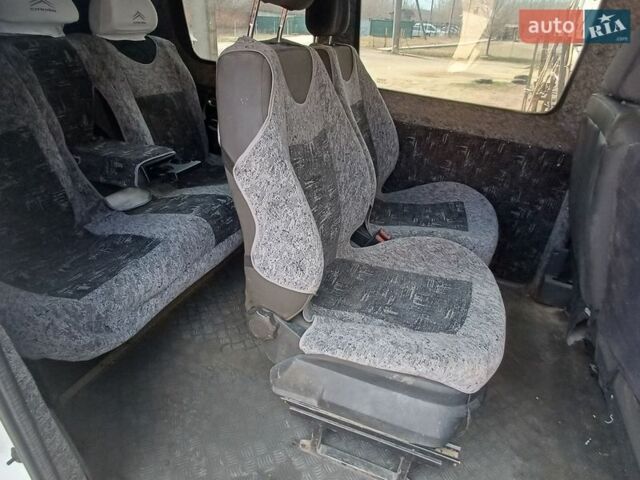 Белый Ситроен Jumpy, объемом двигателя 1.6 л и пробегом 340 тыс. км за 6000 $, фото 6 на Automoto.ua