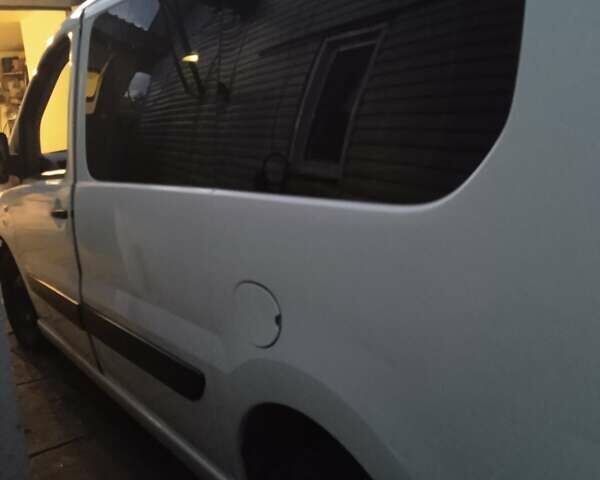 Білий Сітроен Jumpy, об'ємом двигуна 1.56 л та пробігом 111 тис. км за 5800 $, фото 2 на Automoto.ua