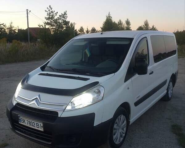 Белый Ситроен Jumpy, объемом двигателя 2 л и пробегом 192 тыс. км за 5600 $, фото 9 на Automoto.ua