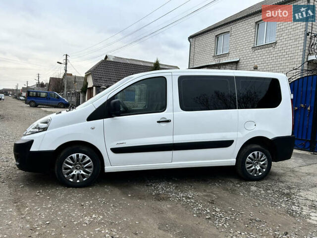 Белый Ситроен Jumpy, объемом двигателя 2 л и пробегом 225 тыс. км за 6300 $, фото 8 на Automoto.ua