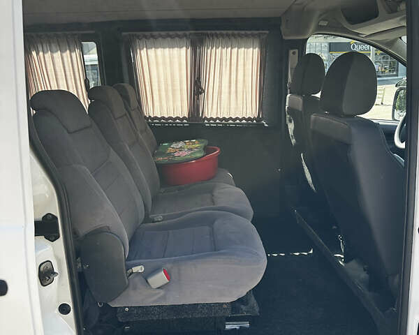 Белый Ситроен Jumpy, объемом двигателя 2 л и пробегом 326 тыс. км за 6700 $, фото 4 на Automoto.ua
