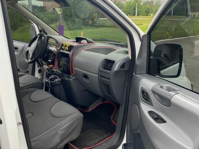 Белый Ситроен Jumpy, объемом двигателя 1.56 л и пробегом 350 тыс. км за 5700 $, фото 9 на Automoto.ua