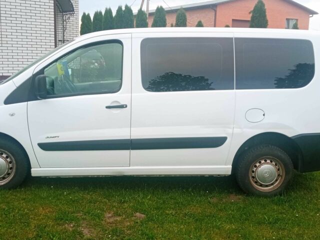 Белый Ситроен Jumpy, объемом двигателя 1.5 л и пробегом 259 тыс. км за 5767 $, фото 3 на Automoto.ua