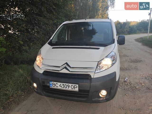 Белый Ситроен Jumpy, объемом двигателя 2 л и пробегом 271 тыс. км за 6750 $, фото 4 на Automoto.ua