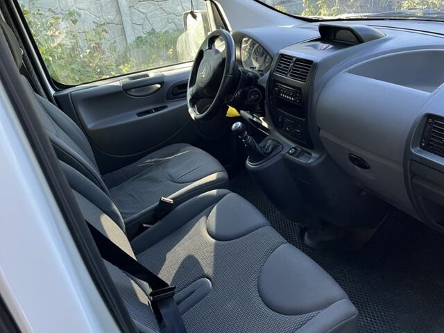 Білий Сітроен Jumpy, об'ємом двигуна 2 л та пробігом 225 тис. км за 5933 $, фото 6 на Automoto.ua