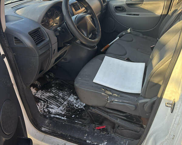 Белый Ситроен Jumpy, объемом двигателя 1.58 л и пробегом 410 тыс. км за 4350 $, фото 7 на Automoto.ua