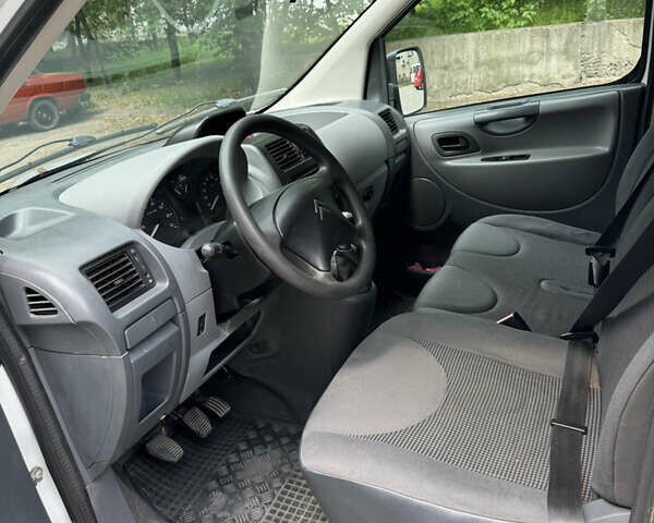 Белый Ситроен Jumpy, объемом двигателя 1.56 л и пробегом 271 тыс. км за 4350 $, фото 8 на Automoto.ua