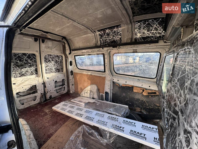 Белый Ситроен Jumpy, объемом двигателя 2 л и пробегом 370 тыс. км за 3290 $, фото 7 на Automoto.ua