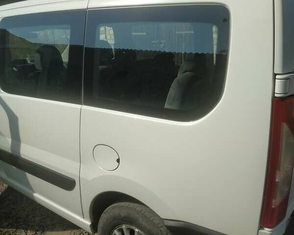Білий Сітроен Jumpy, об'ємом двигуна 2 л та пробігом 262 тис. км за 7100 $, фото 13 на Automoto.ua