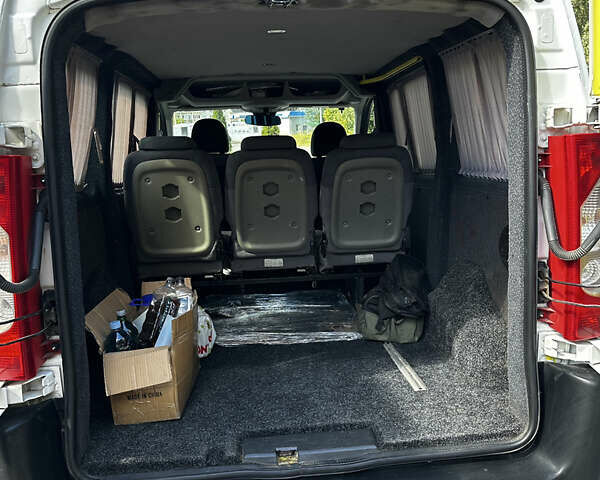 Белый Ситроен Jumpy, объемом двигателя 2 л и пробегом 326 тыс. км за 6700 $, фото 5 на Automoto.ua