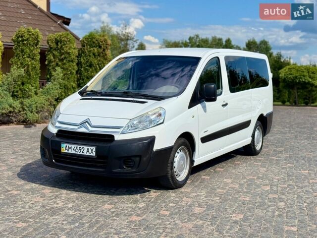 Белый Ситроен Jumpy, объемом двигателя 1.6 л и пробегом 260 тыс. км за 7499 $, фото 1 на Automoto.ua