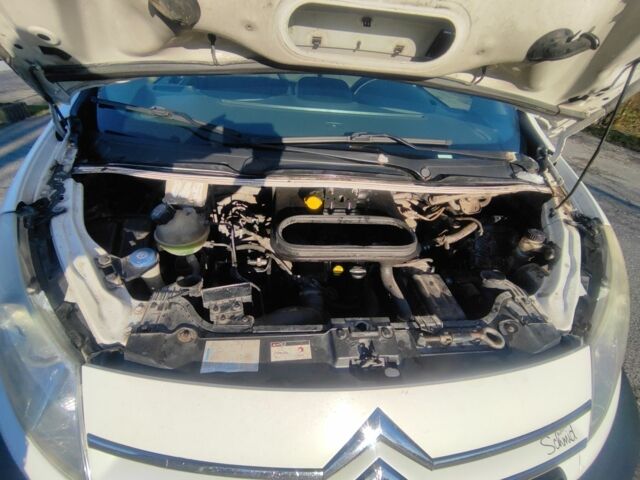 Білий Сітроен Jumpy, об'ємом двигуна 2 л та пробігом 250 тис. км за 5000 $, фото 13 на Automoto.ua