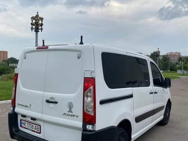 Белый Ситроен Jumpy, объемом двигателя 1.56 л и пробегом 350 тыс. км за 5700 $, фото 2 на Automoto.ua