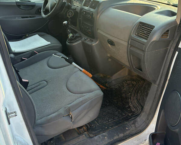 Белый Ситроен Jumpy, объемом двигателя 1.58 л и пробегом 410 тыс. км за 4350 $, фото 5 на Automoto.ua