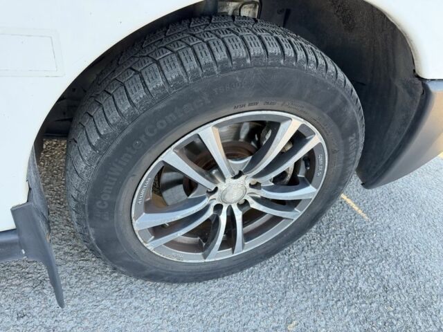 Белый Ситроен Jumpy, объемом двигателя 2 л и пробегом 218 тыс. км за 8000 $, фото 12 на Automoto.ua