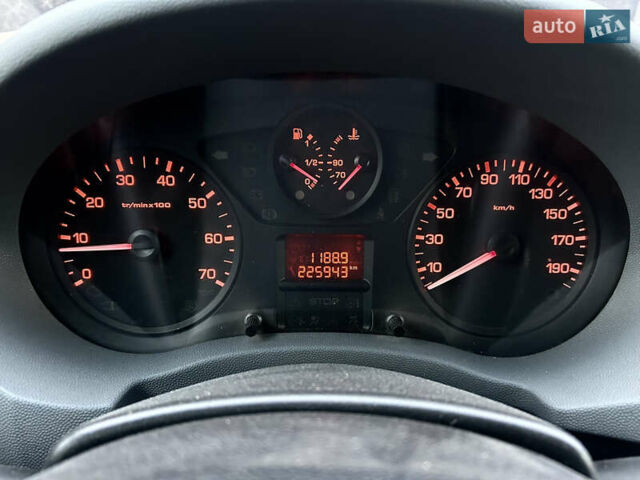 Белый Ситроен Jumpy, объемом двигателя 2 л и пробегом 225 тыс. км за 6300 $, фото 28 на Automoto.ua