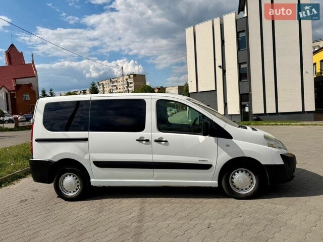 Белый Ситроен Jumpy, объемом двигателя 1.6 л и пробегом 330 тыс. км за 5499 $, фото 2 на Automoto.ua