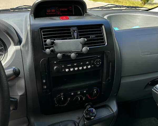 Белый Ситроен Jumpy, объемом двигателя 2 л и пробегом 326 тыс. км за 6700 $, фото 8 на Automoto.ua