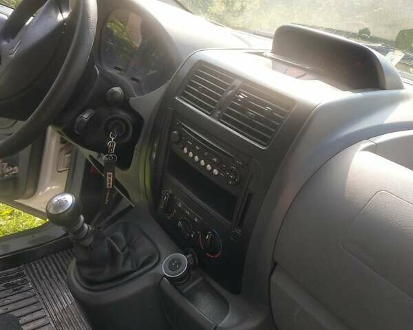 Білий Сітроен Jumpy, об'ємом двигуна 2 л та пробігом 262 тис. км за 7100 $, фото 15 на Automoto.ua