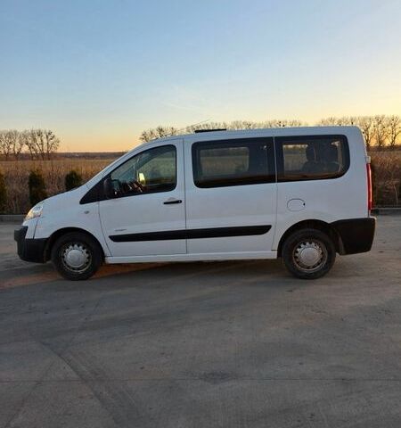 Білий Сітроен Jumpy, об'ємом двигуна 1.56 л та пробігом 276 тис. км за 6100 $, фото 2 на Automoto.ua