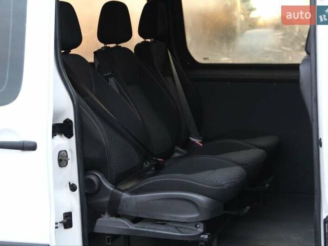 Белый Ситроен Jumpy, объемом двигателя 1.6 л и пробегом 280 тыс. км за 6100 $, фото 15 на Automoto.ua