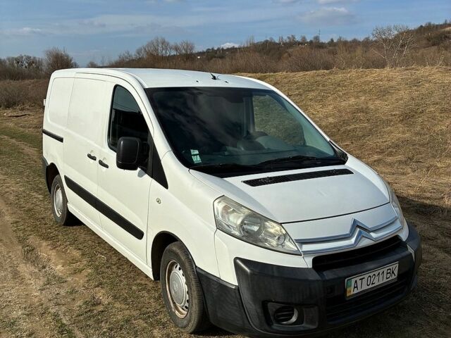 Белый Ситроен Jumpy, объемом двигателя 1.6 л и пробегом 330 тыс. км за 5800 $, фото 1 на Automoto.ua
